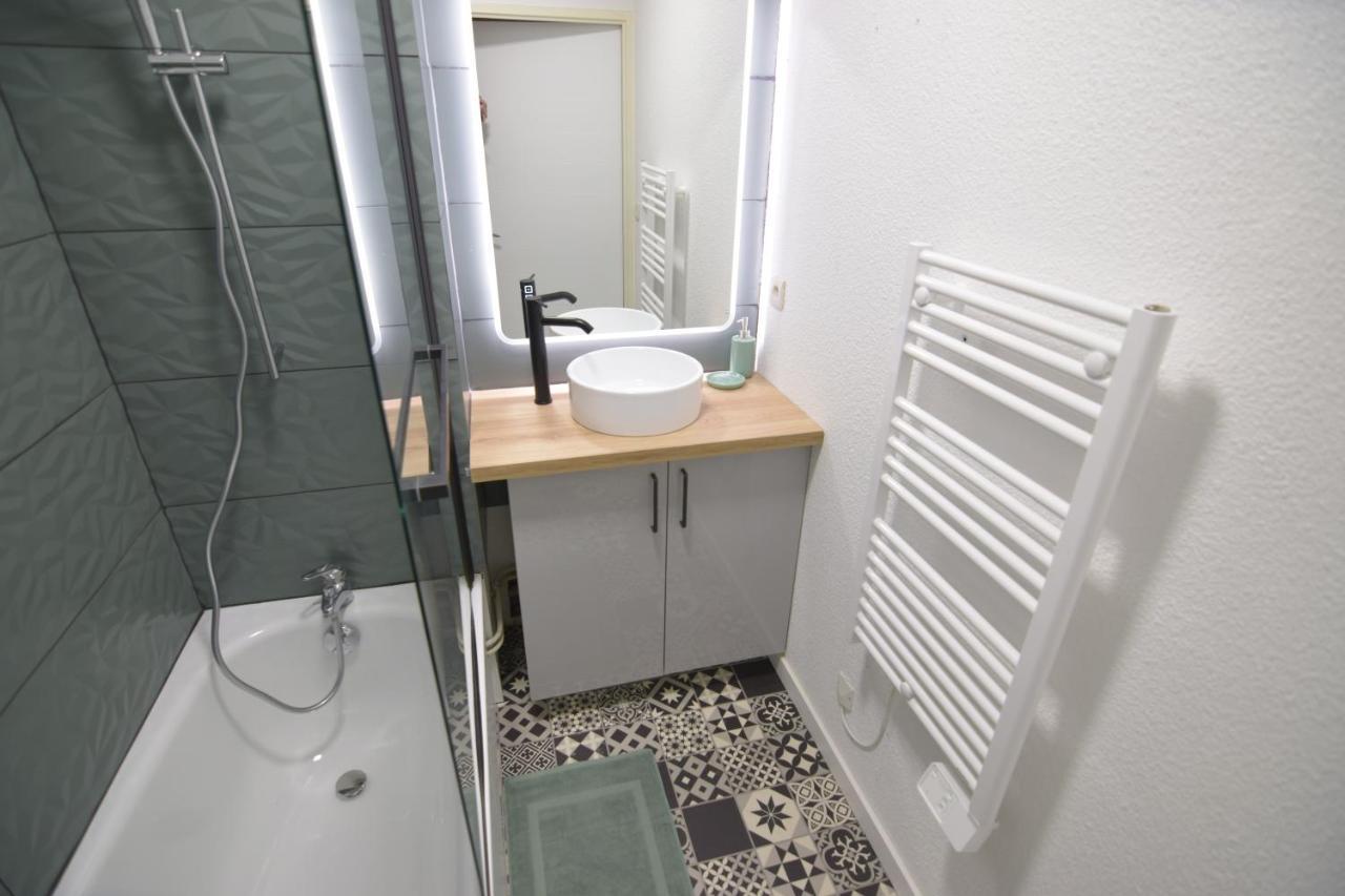 Le Boheme T2-Wifi-Calme-Parking Apartman Lourdes Kültér fotó